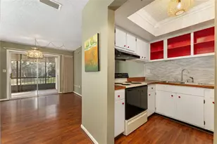 2400 Forest Dr, Inverness, FL 34453 - Photo 5