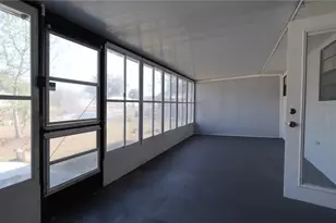 926 Cr 467, Lake Panasoffkee, FL 33538 - Photo 15