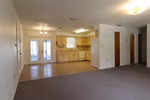 926 Cr 467, Lake Panasoffkee, FL 33538 - Photo 7