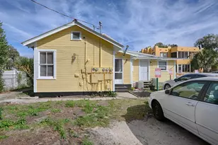 422 E Citrus Ave, Eustis, FL 32726 - Photo 5