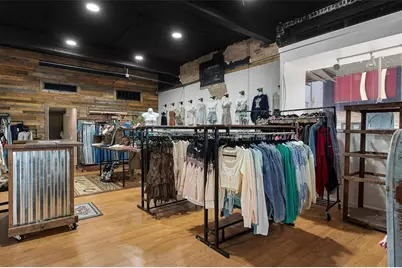 200 W Main Street, Leesburg, FL 34748 - Photo 5