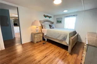 1214 Dustin Dr, The Villages, FL 32159 - Photo 9