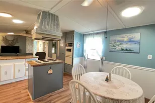 1214 Dustin Dr, The Villages, FL 32159 - Photo 11