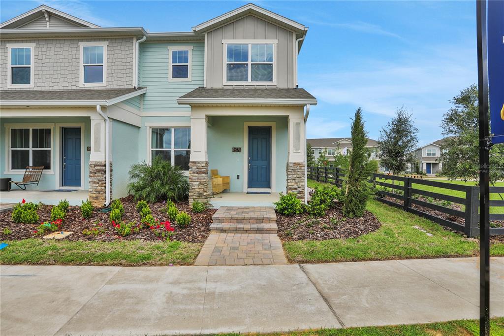 17724 Porter Rd main architectural view