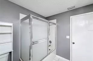 817 Berry Hill Cir, Fruitland Park, FL 34731 - Photo 31