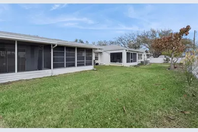1581 Oakview Circle SE, Winter Haven, FL 33880 - Photo 15