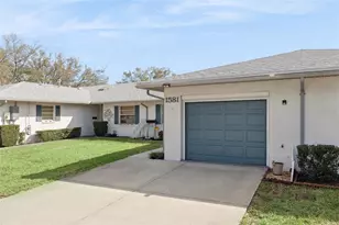 1581 Oakview Cir SE, Winter Haven, FL 33880 - Photo 3