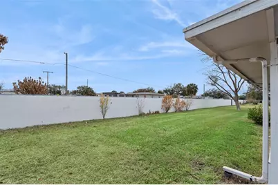 1581 Oakview Circle SE, Winter Haven, FL 33880 - Photo 15