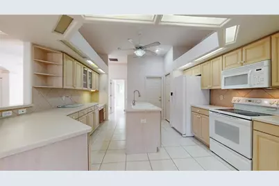 19701 SW 93rd Place, Dunnellon, FL 34432 - Photo 7