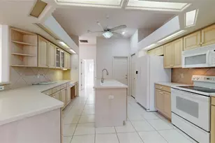 19701 SW 93rd Pl, Dunnellon, FL 34432 - Photo 7