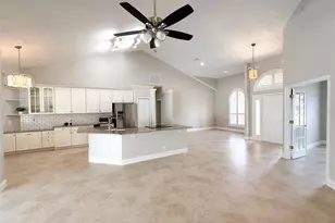 19147 Park Pl Blvd, Eustis, FL 32736 - Photo 11