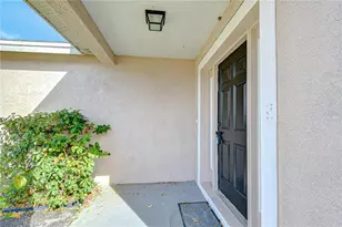 24640 Siena Dr, Lutz, FL 33559 - Photo 9
