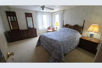 252 Pinewood Drive, Eustis, FL 32726 - Photo 15