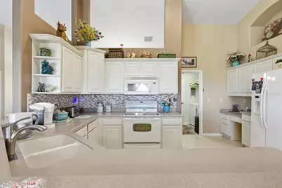 932 Cornell Avenue, Clermont, FL 34711 - Photo 9