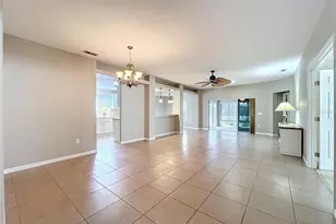 26815 White Plains Way, Leesburg, FL 34748 - Photo 9