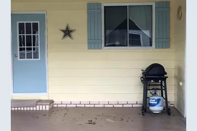 25045 Pine Hill, Leesburg, FL 34748 - Photo 3