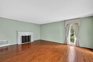 2000 Country Club Dr, Eustis, FL 32726 - Photo 5