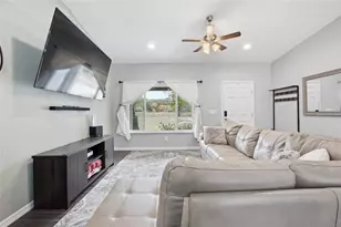 224 Fisher Rd, Ocklawaha, FL 32179 - Photo 7