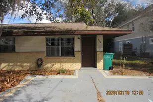 720 Warfield Ave, Wildwood, FL 34785 - Photo 1