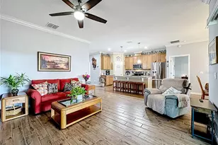 13000 Yale Bluff Dr, Grand Island, FL 32735 - Photo 11