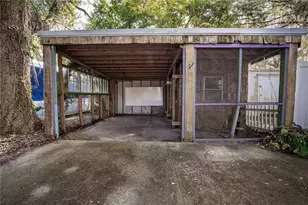 510 E Key Ave, Eustis, FL 32726 - Photo 39