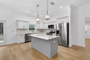 1511 Co Rd 243A, Wildwood, FL 34785 - Photo 9