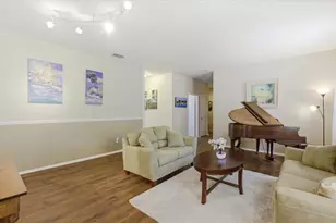 20900 Oldenburg Loop, Mount Dora, FL 32757 - Photo 15