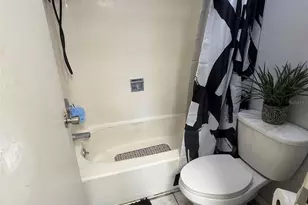 1100 Martinique Dr, Winter Haven, FL 33884 - Photo 13