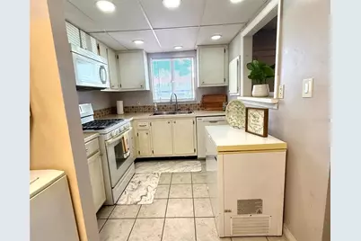 1100 Martinique Drive #105, Winter Haven, FL 33884 - Photo 11