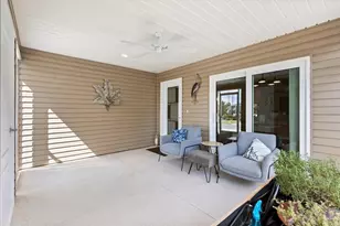 1483 Emma Pl, The Villages, FL 32163 - Photo 5