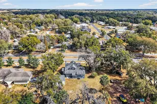 92 S Trowell Ave, Umatilla, FL 32784 - Photo 41