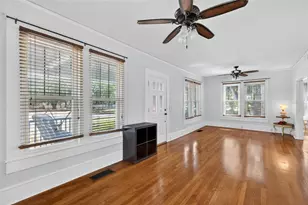 92 S Trowell Ave, Umatilla, FL 32784 - Photo 9