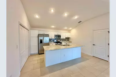 6203 Milagros Court, The Villages, FL 32163 - Photo 11