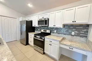 6203 Milagros Ct, The Villages, FL 32163 - Photo 3