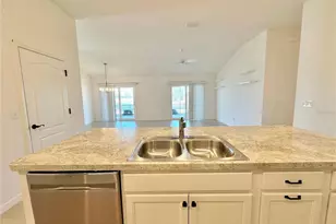 6203 Milagros Ct, The Villages, FL 32163 - Photo 15