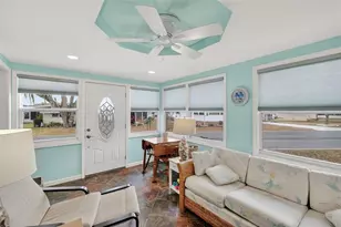 156 Royal Palm Dr, Leesburg, FL 34748 - Photo 17