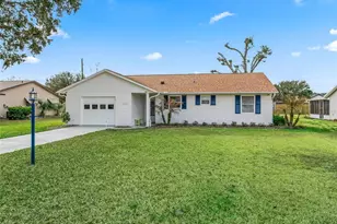 1605 Selkirk Dr, Leesburg, FL 34788 - Photo 3