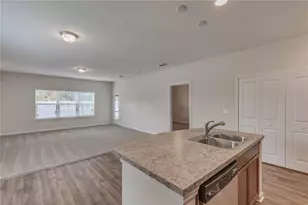 2036 Asher Ave, Minneola, FL 34715 - Photo 5