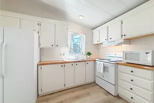 741 Royal Palm Ave, The Villages, FL 32159 - Photo 7