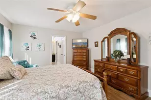 33004 Joel Ct, Leesburg, FL 34788 - Photo 15