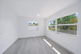 2210 Blackwood Dr, Venice, FL 34293 - Photo 19