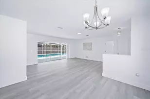 2210 Blackwood Dr, Venice, FL 34293 - Photo 13
