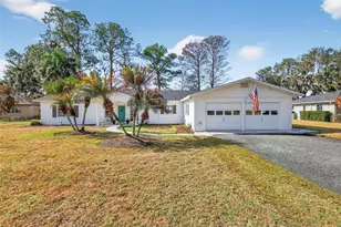 33225 Lakeshore Dr, Tavares, FL 32778 - Photo 7