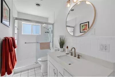 33225 Lakeshore Drive, Tavares, FL 32778 - Photo 31