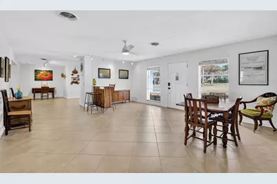 33225 Lakeshore Drive, Tavares, FL 32778 - Photo 13