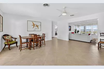 33225 Lakeshore Drive, Tavares, FL 32778 - Photo 13