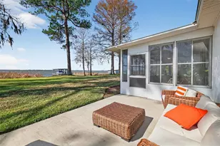 33225 Lakeshore Dr, Tavares, FL 32778 - Photo 39