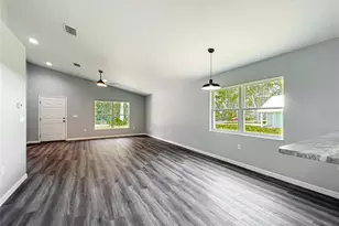 919 Cr 482C, Lake Panasoffkee, FL 33538 - Photo 11