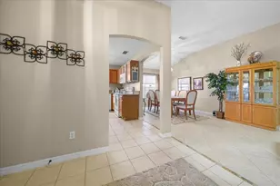 821 San Salvador Dr, The Villages, FL 32159 - Photo 15