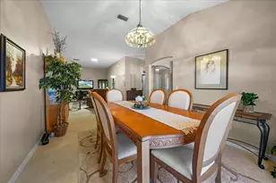 821 San Salvador Dr, The Villages, FL 32159 - Photo 25